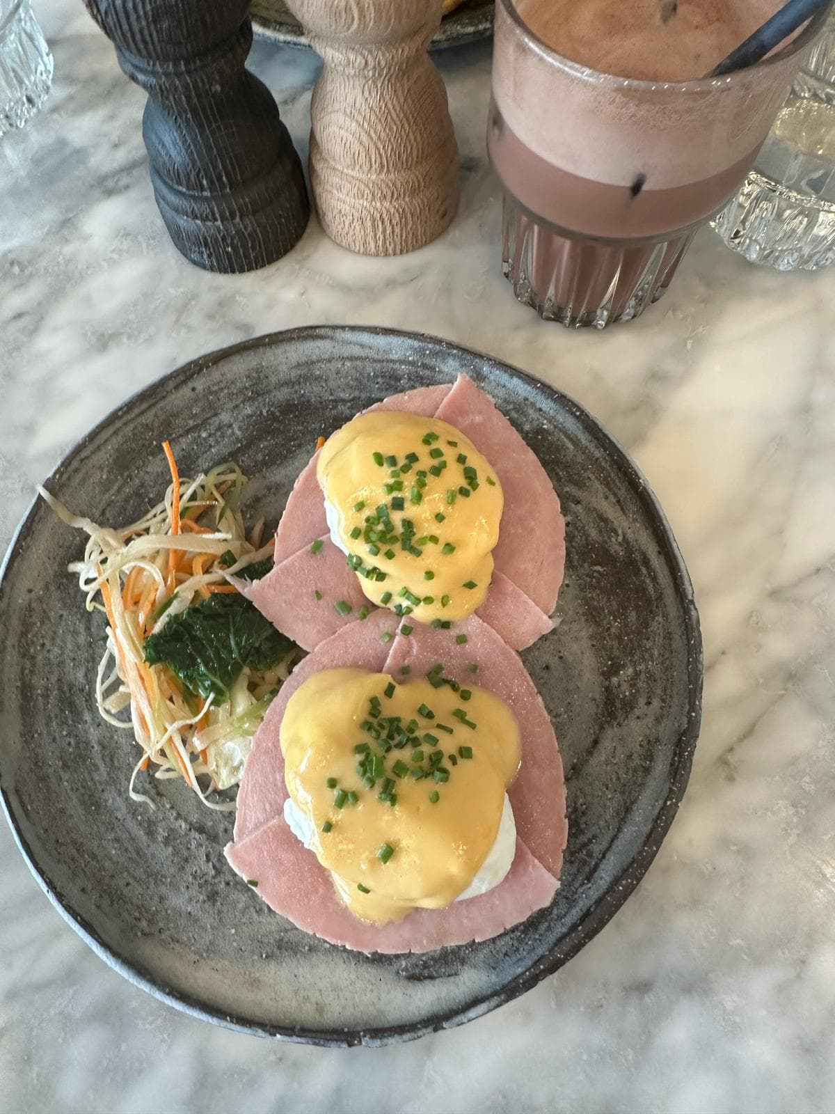 Eggs Benedict